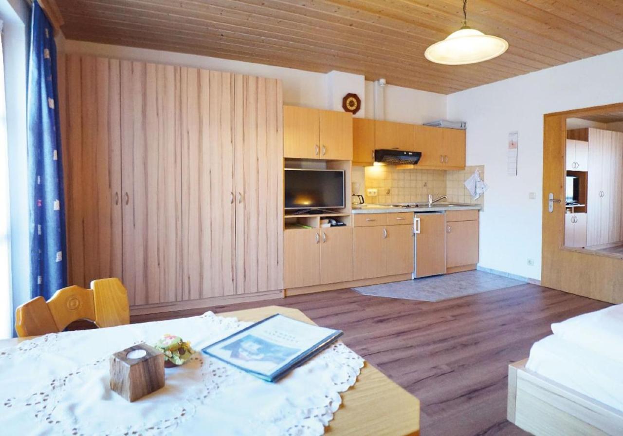 Landhaus Petra บาดฟึสซิง ภายนอก รูปภาพ