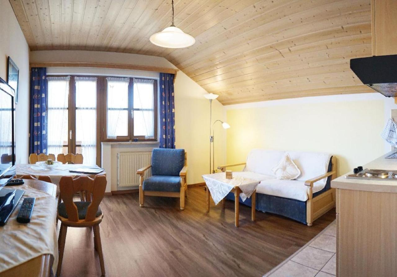 Landhaus Petra บาดฟึสซิง ภายนอก รูปภาพ